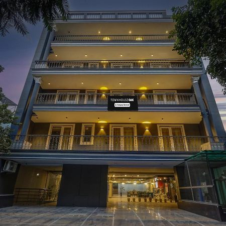 Готель Super Townhouse Oak Udyog Vihar Ґурґаон Екстер'єр фото