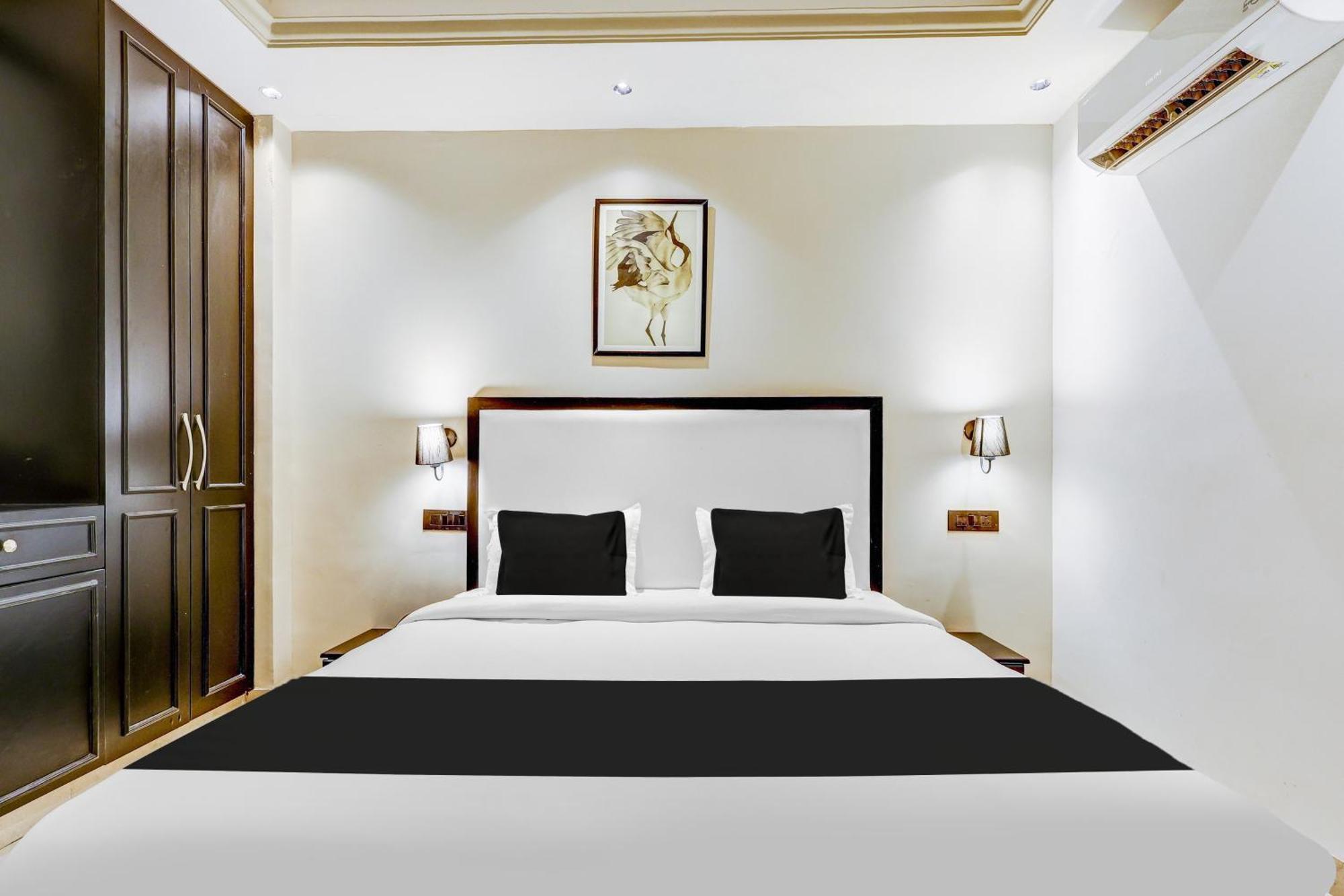 Готель Super Townhouse Oak Udyog Vihar Ґурґаон Екстер'єр фото
