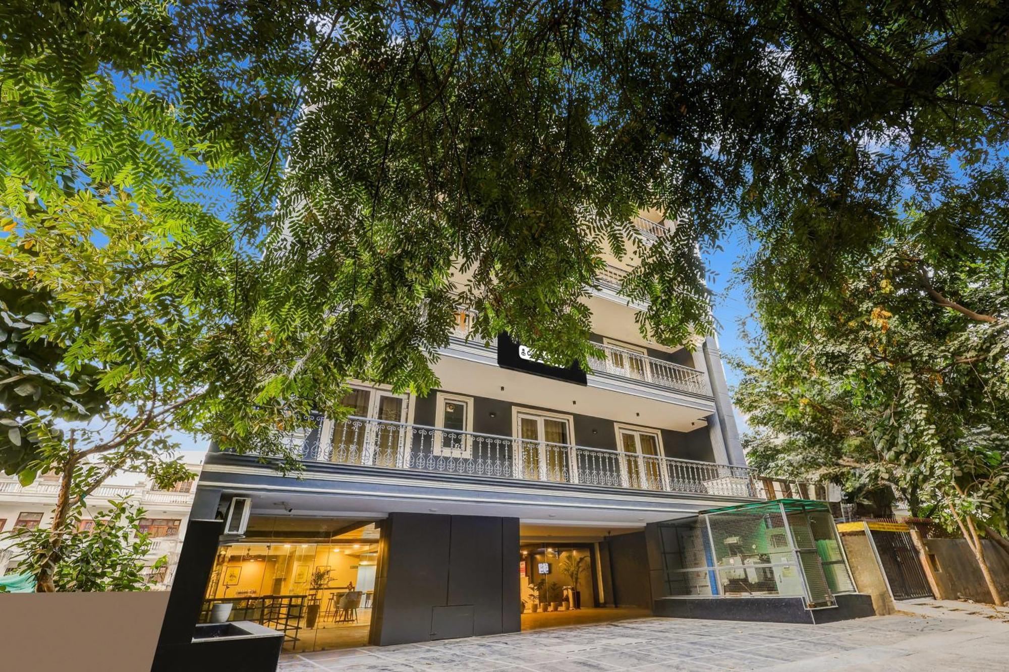 Готель Super Townhouse Oak Udyog Vihar Ґурґаон Екстер'єр фото
